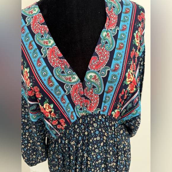 Umgee Dress - Picture 2 of 6